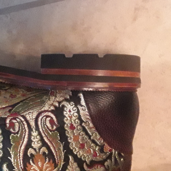 Exotic HANDCRAFTED Spanish made and designed euro size 44 custom boot - Picture 14 of 15